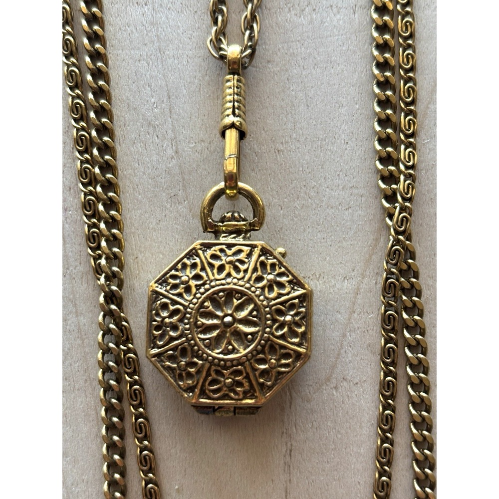 Vintage Goldette Daisy Locket Pendant Three Chain Goldtone 22" Drop